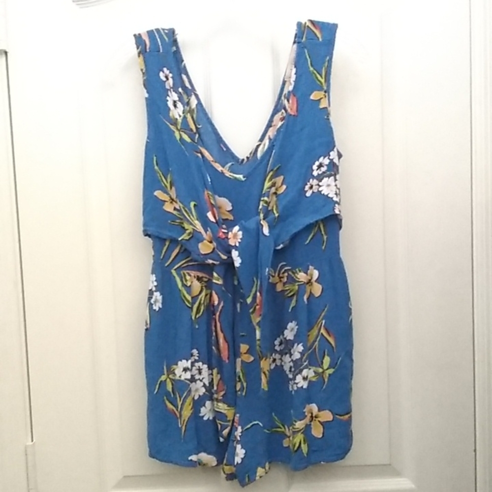 FINAL MARKDOWN Ladies' band of gypsies Romper (M)